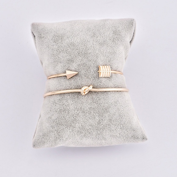 unbranded Jewelry - Knot + Arrow Bracelet Set